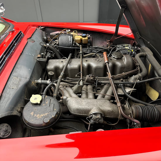 1966 Mercedes Benz 230SL Roadster