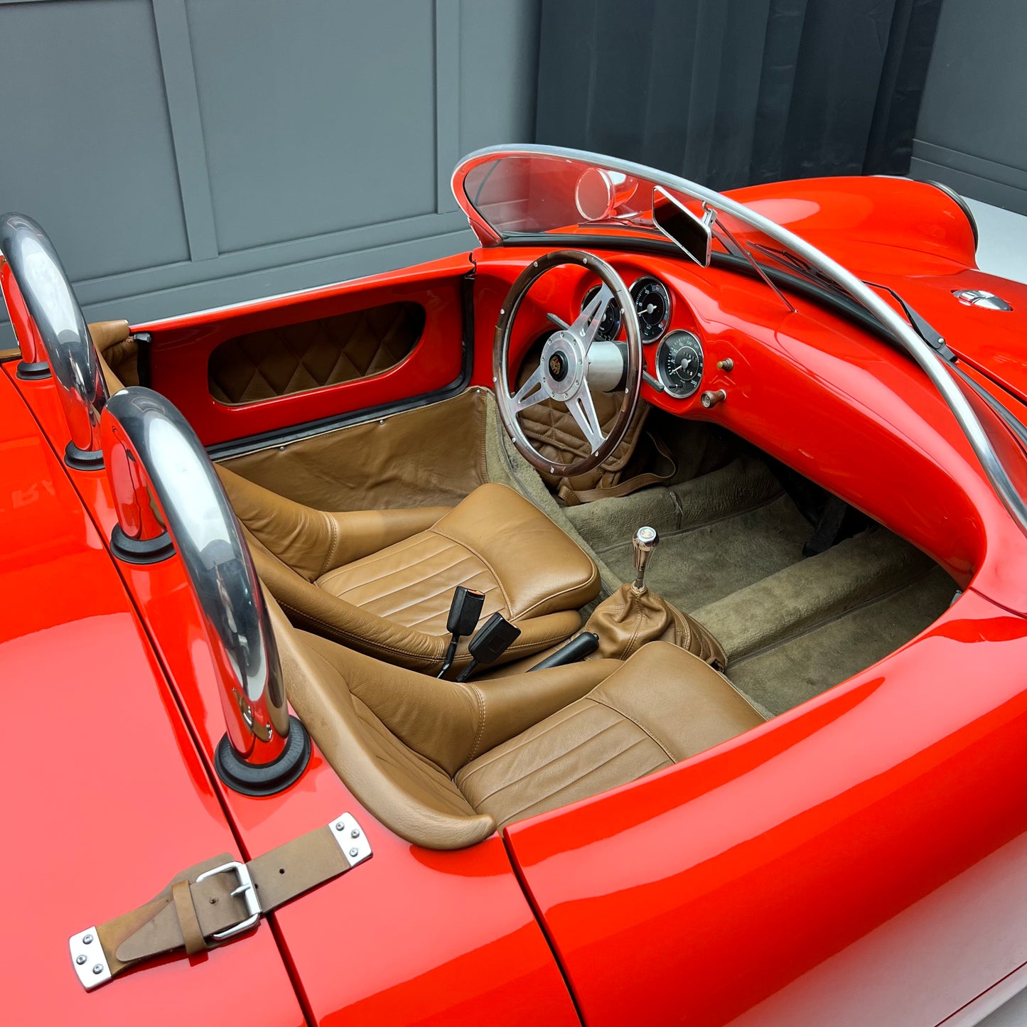 Load image into Gallery viewer, Porsche 550 Spyder