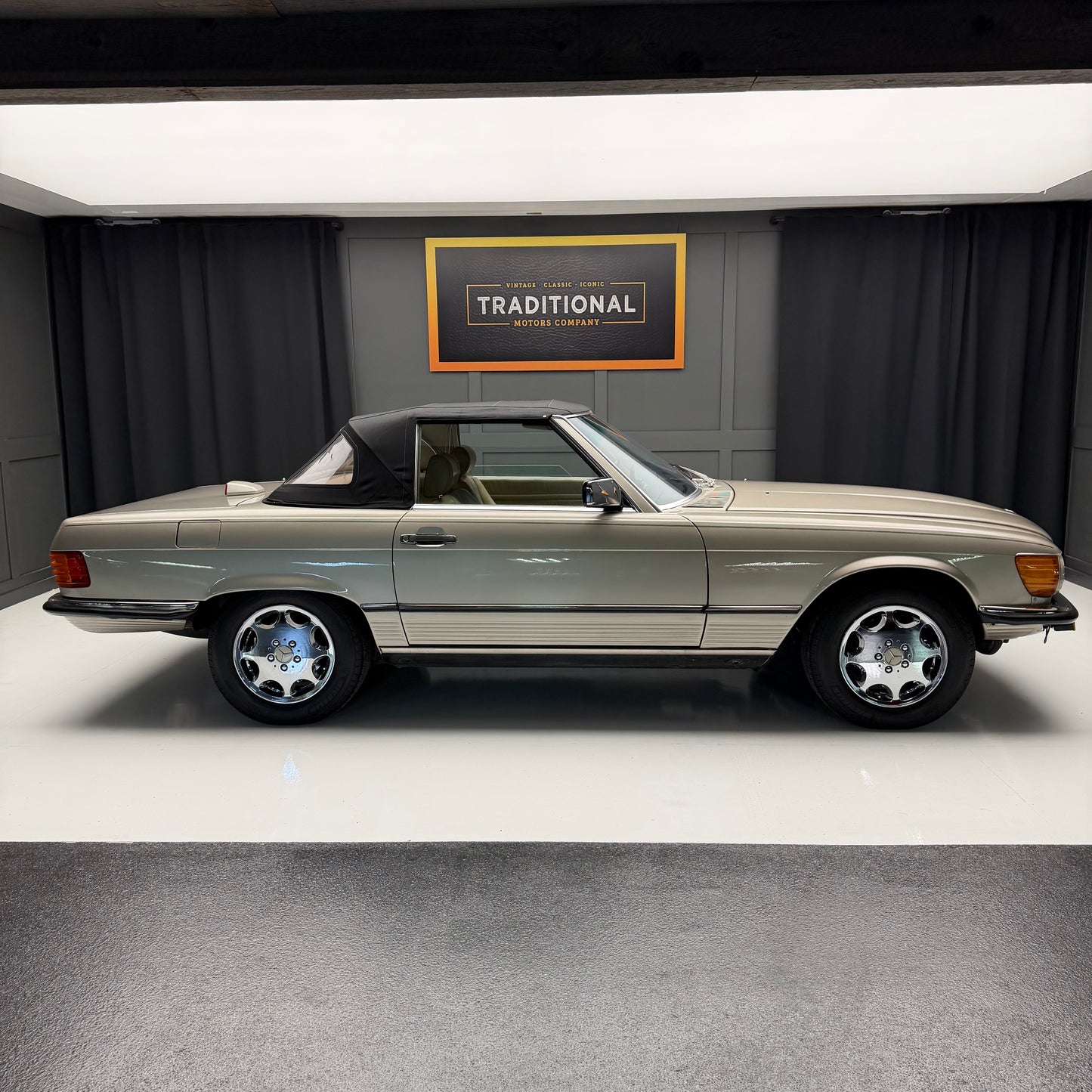 1987 Mercedes 560 SL