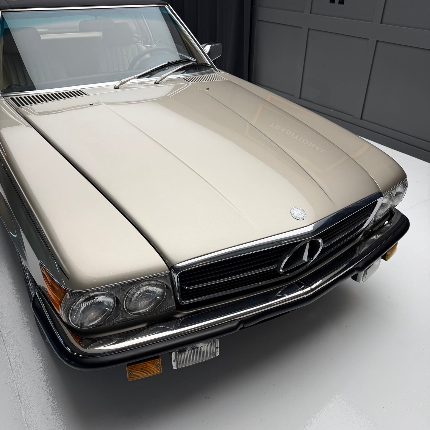 1987 Mercedes 560 SL