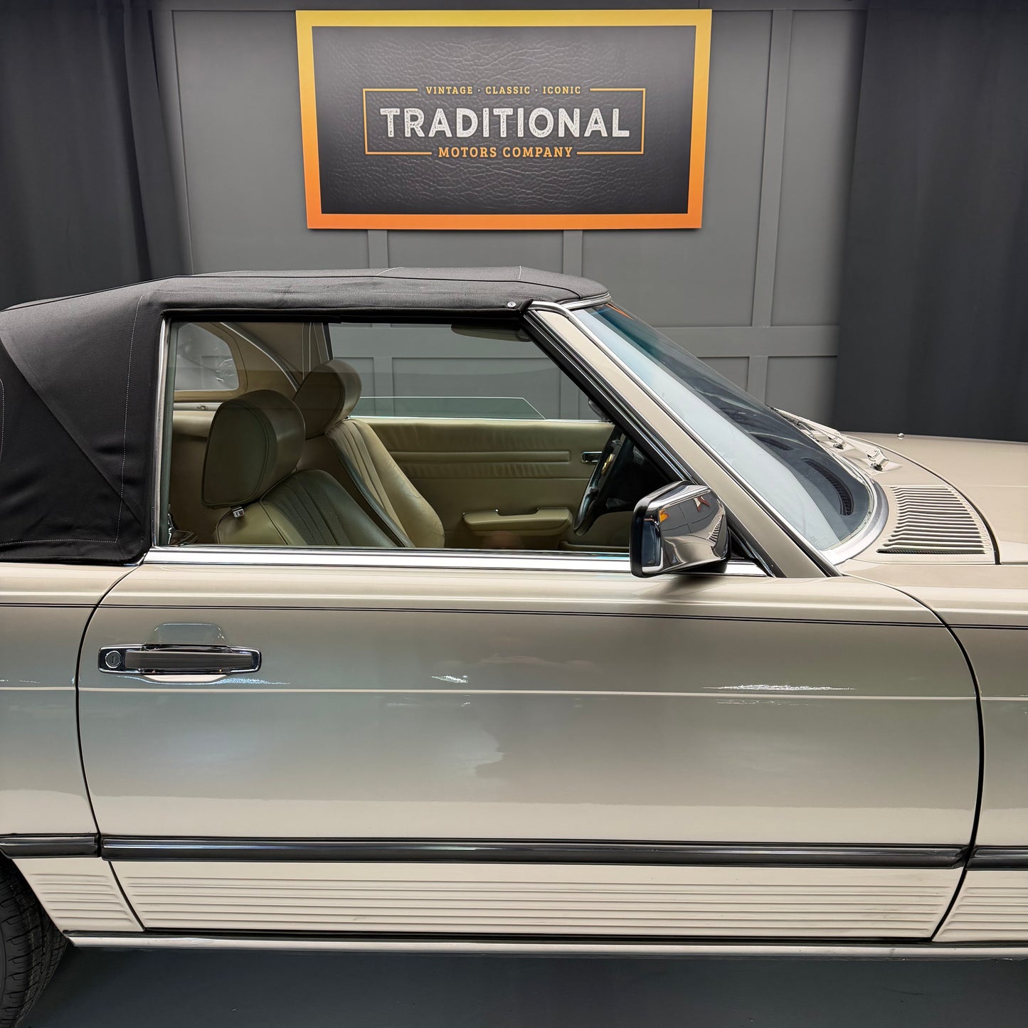 1987 Mercedes 560 SL
