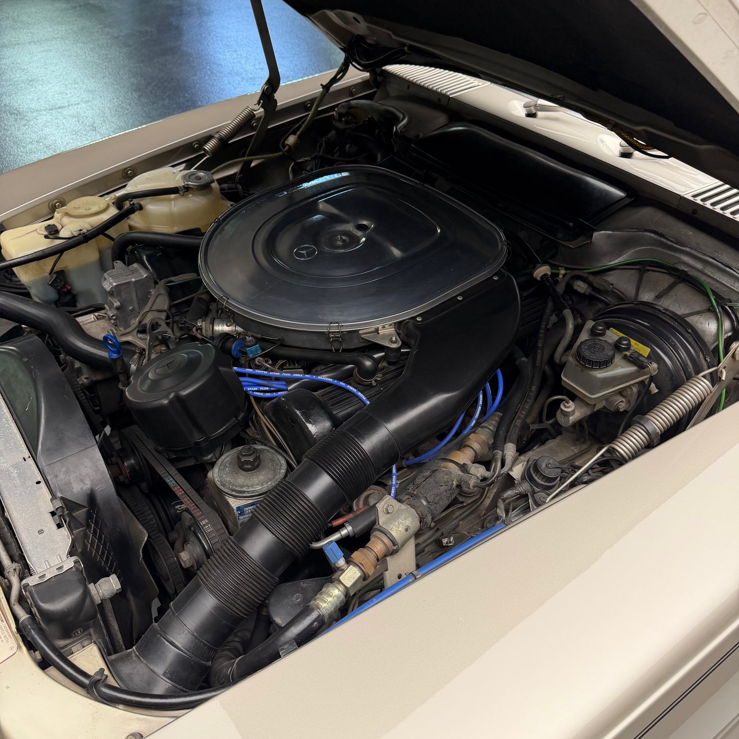 1987 Mercedes 560 SL