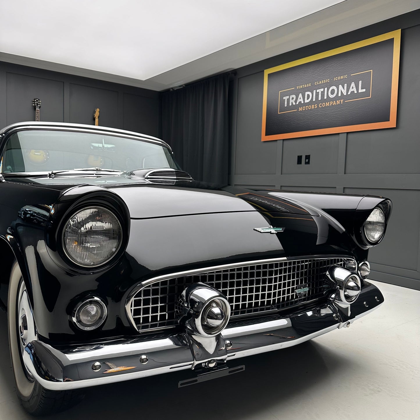 1956 Ford Thunderbird