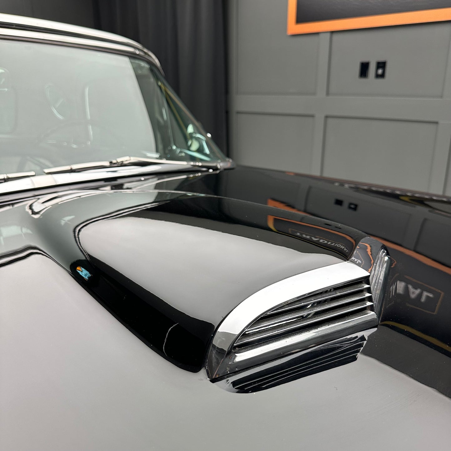 1956 Ford Thunderbird