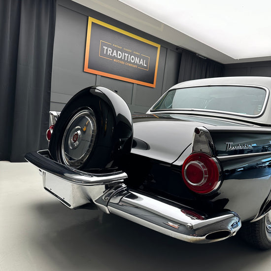 1956 Ford Thunderbird