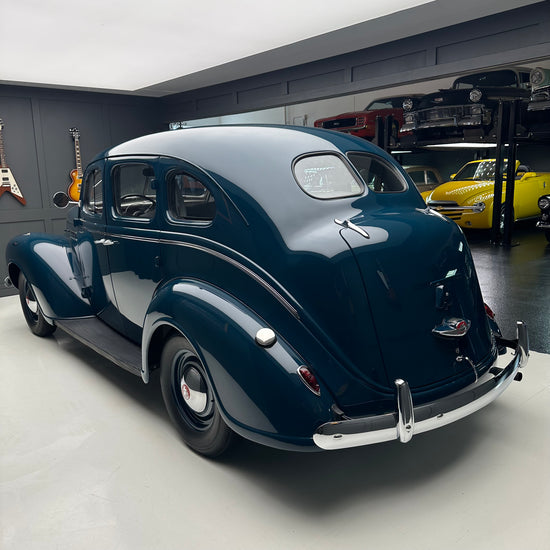1939 Plymouth P8