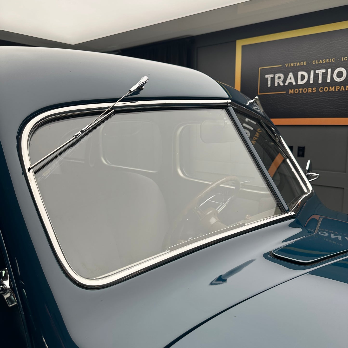 1939 Plymouth P8