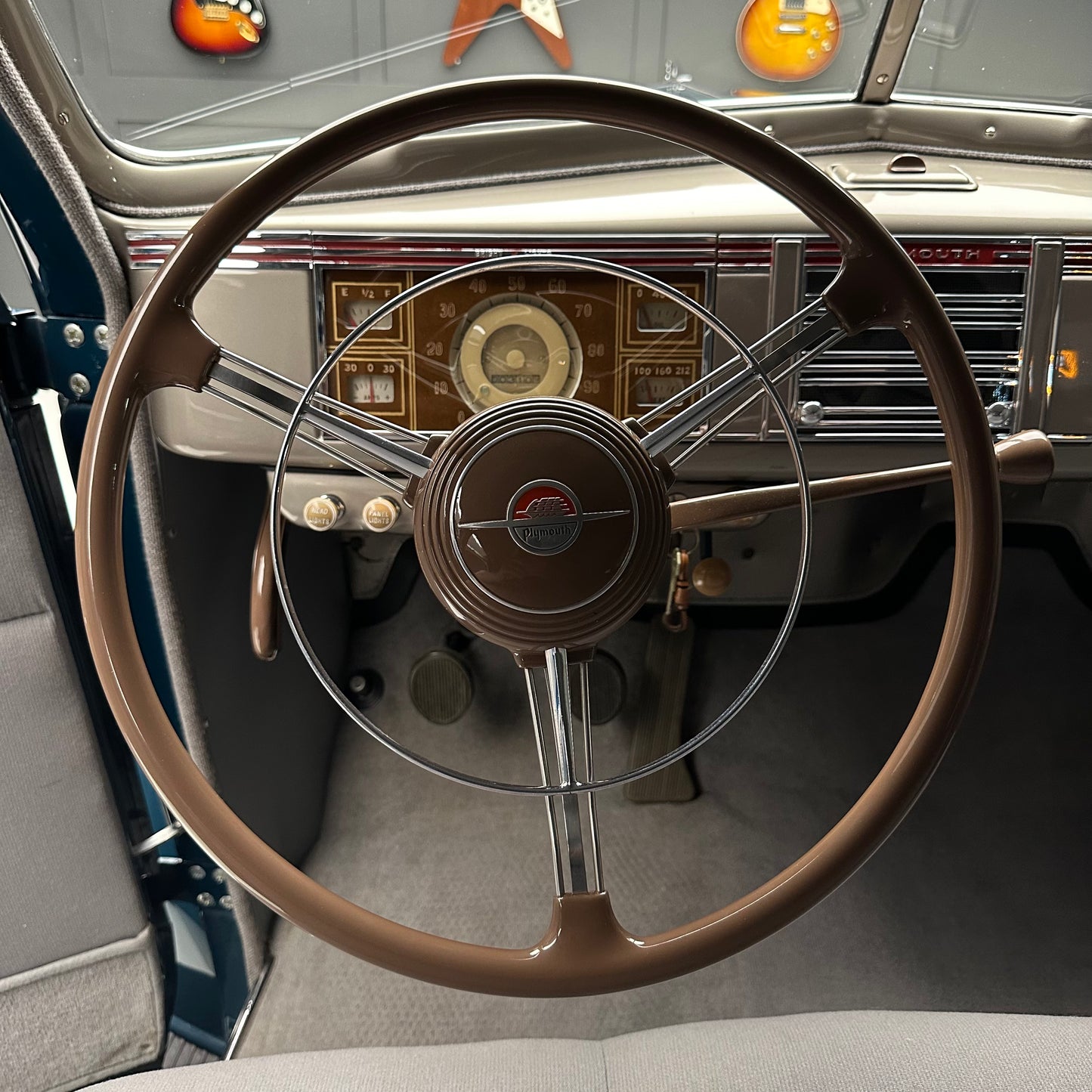 1939 Plymouth P8