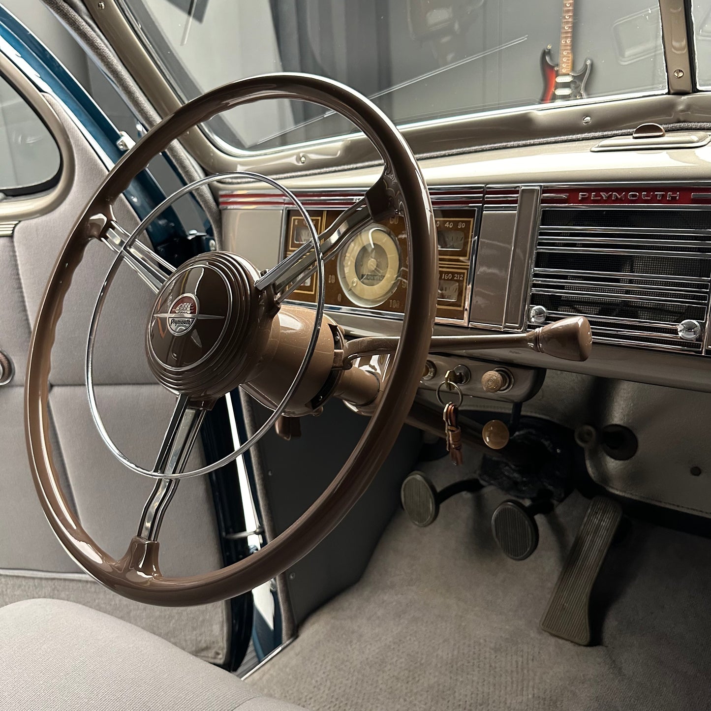 1939 Plymouth P8