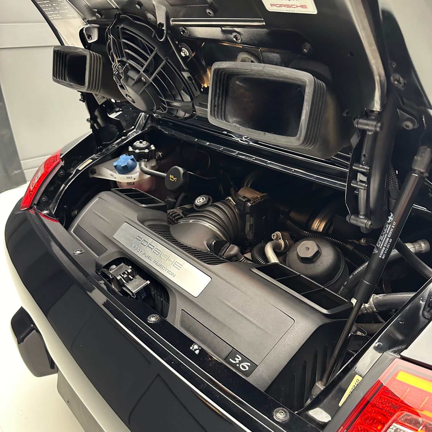 2012 Porsche 911 Carrera