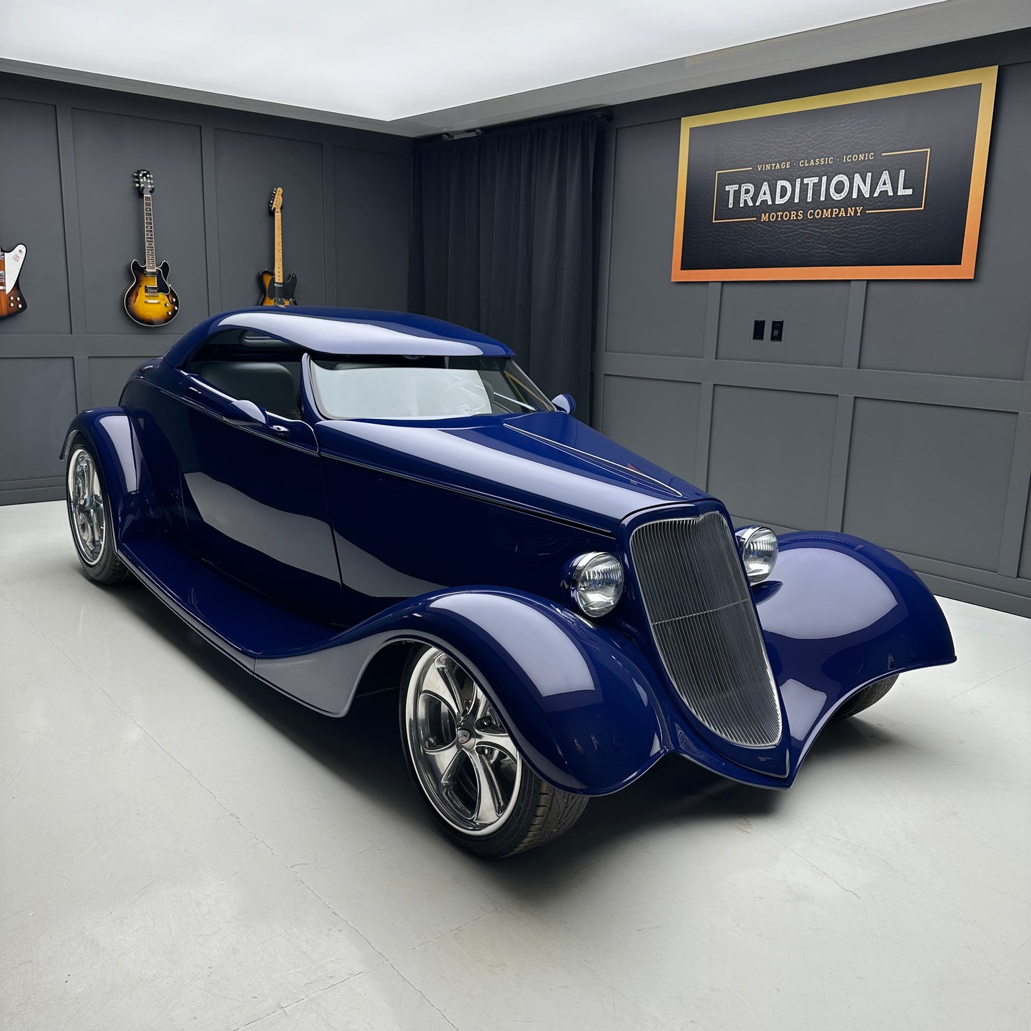 1933 Ford Roadster