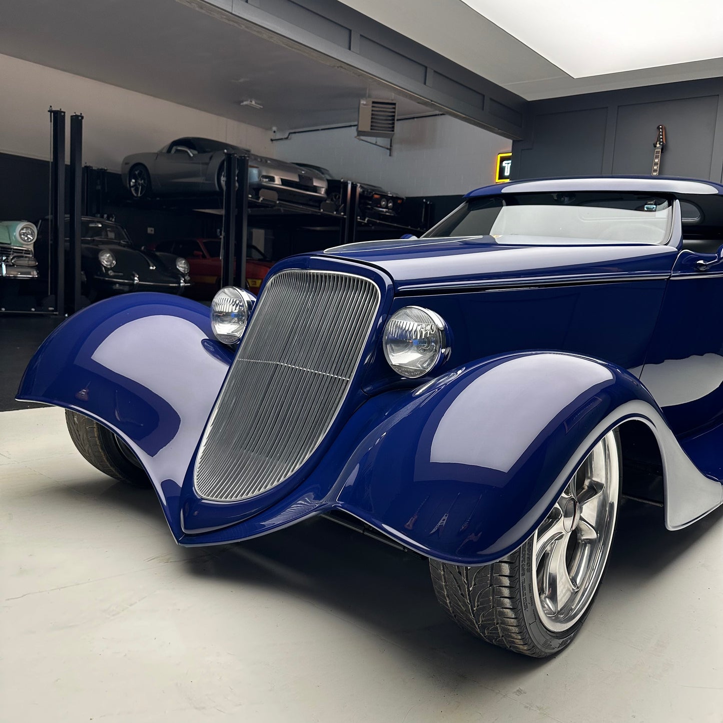 1933 Ford Roadster