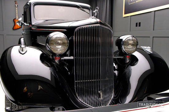 1934 Pontiac Eight