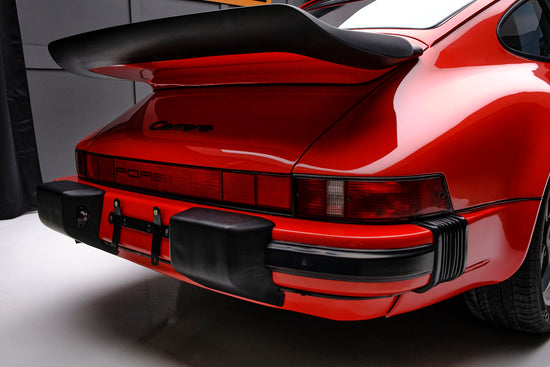 Load image into Gallery viewer, 1987 Porsche 911 Carrera