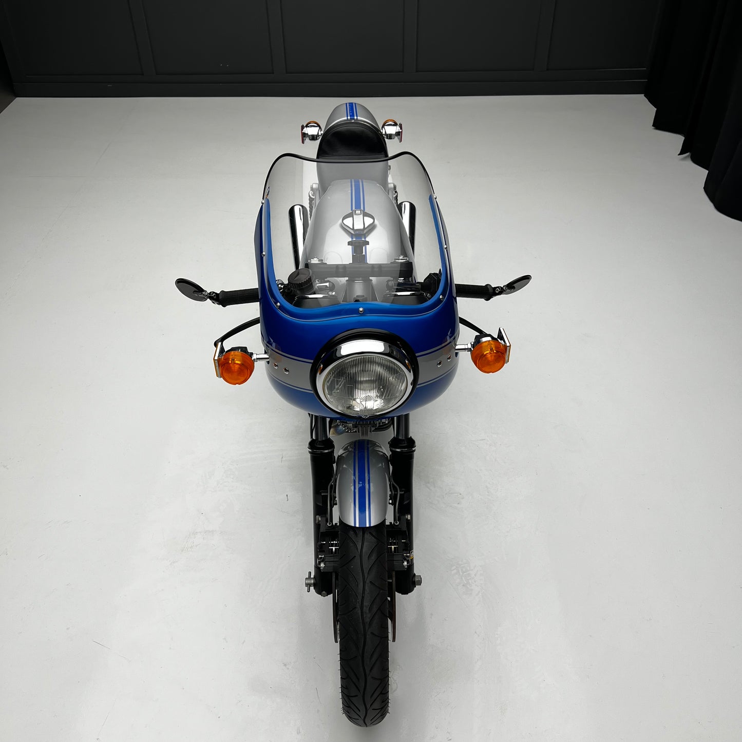 Load image into Gallery viewer, 1978 Ducati 900 Super Sport